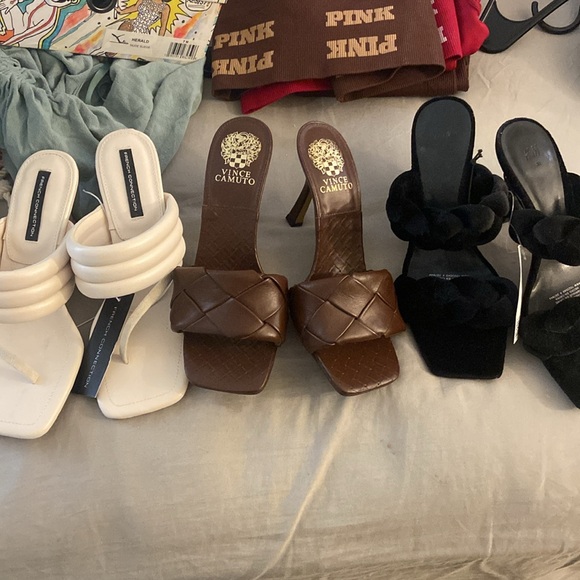 Vince Camuto Bundle - Picture 1 of 4